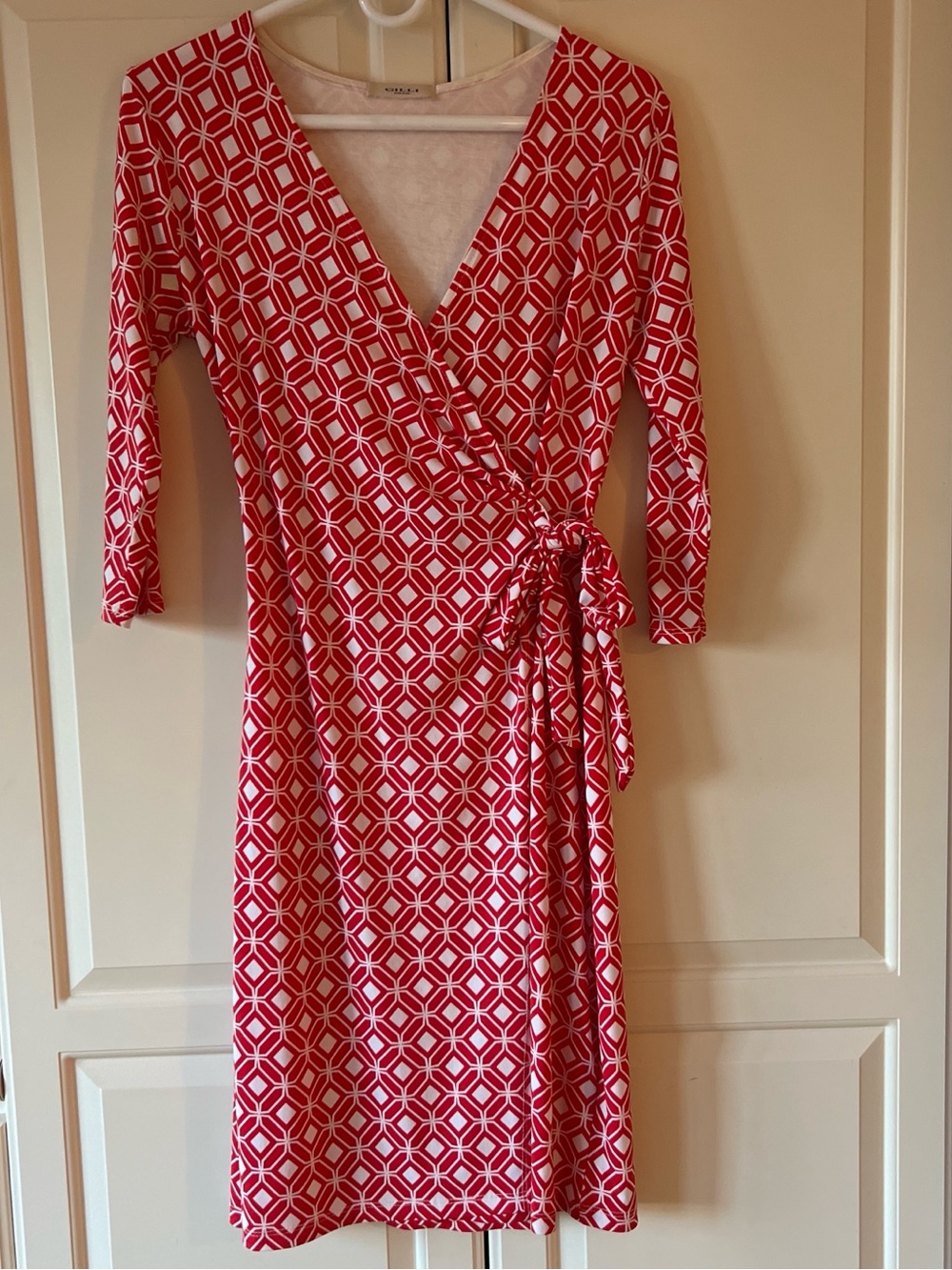 Gilli Red & White Geometric Wrap Midi Dress